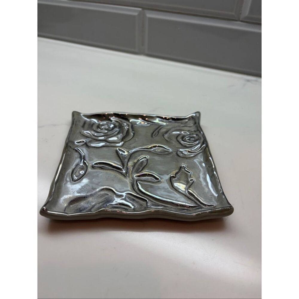 Rose Floral Iridescent Trinket Dish - Picture 4 of 5